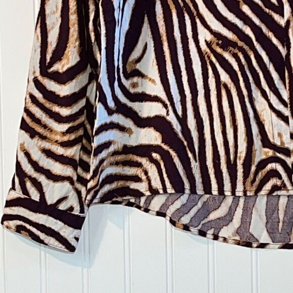 UNIQ Tribal Animal Print Blouse With V-Neck And Long Sleeve Size M - Picture 3 of 11